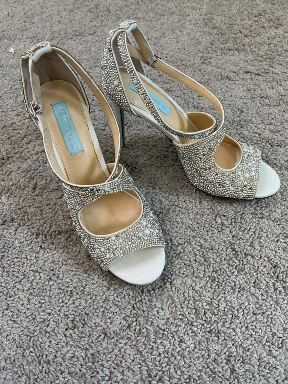 Betsy Johnson SB Sage Ivory Silver Rhinestone Beaded Prom 8.5 Bridal Wedding